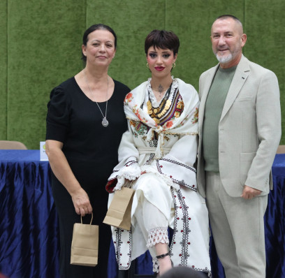 Kıbrıs Türk Halk Dansları Federasyonu’ndan Başarılı Makyaj Eğitim Semineri